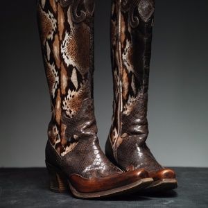 Siren by Mark Nason Snake Python Animal Print Leat